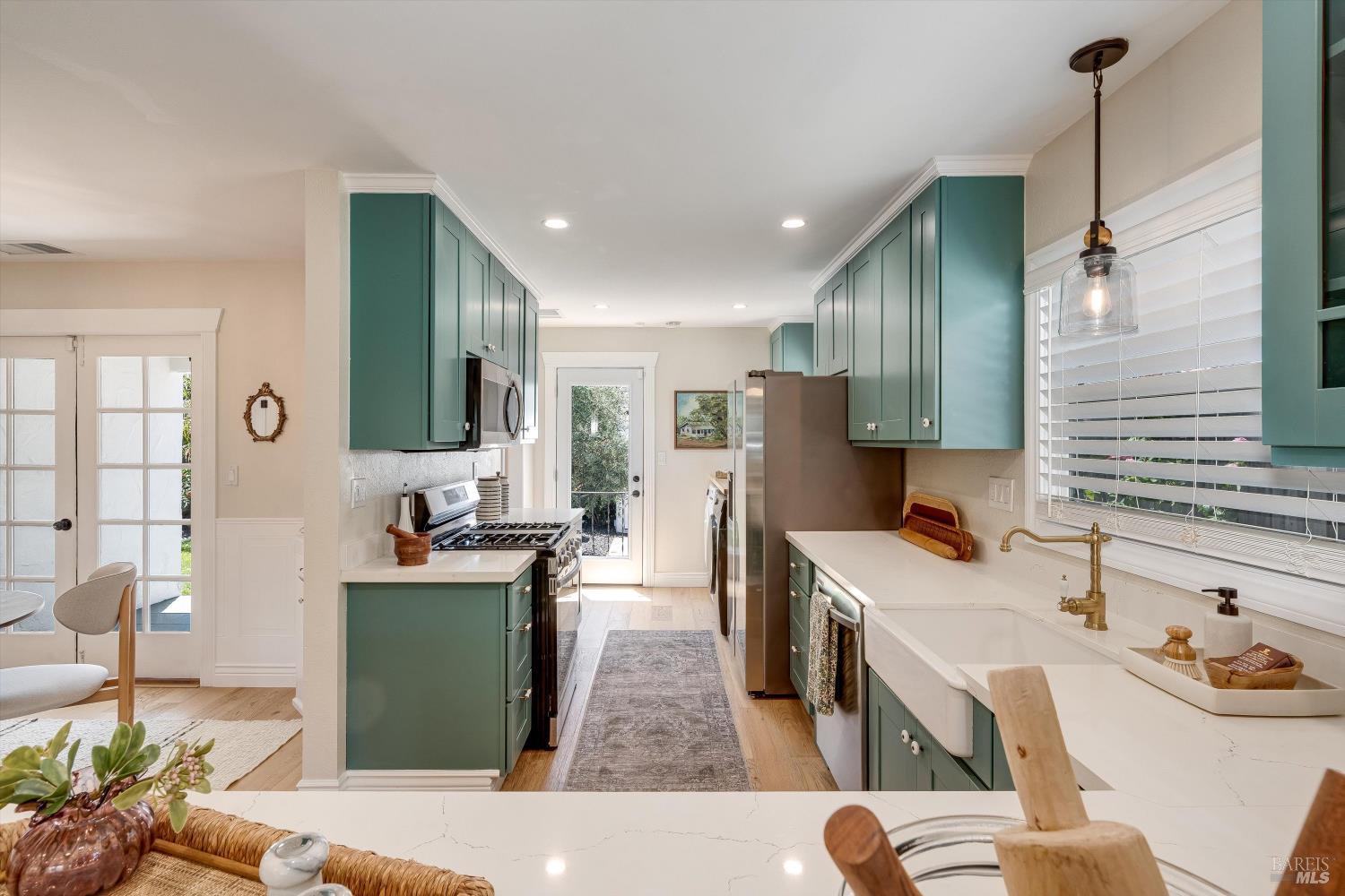 610 La Verne Avenue Santa Rosa CA 95404