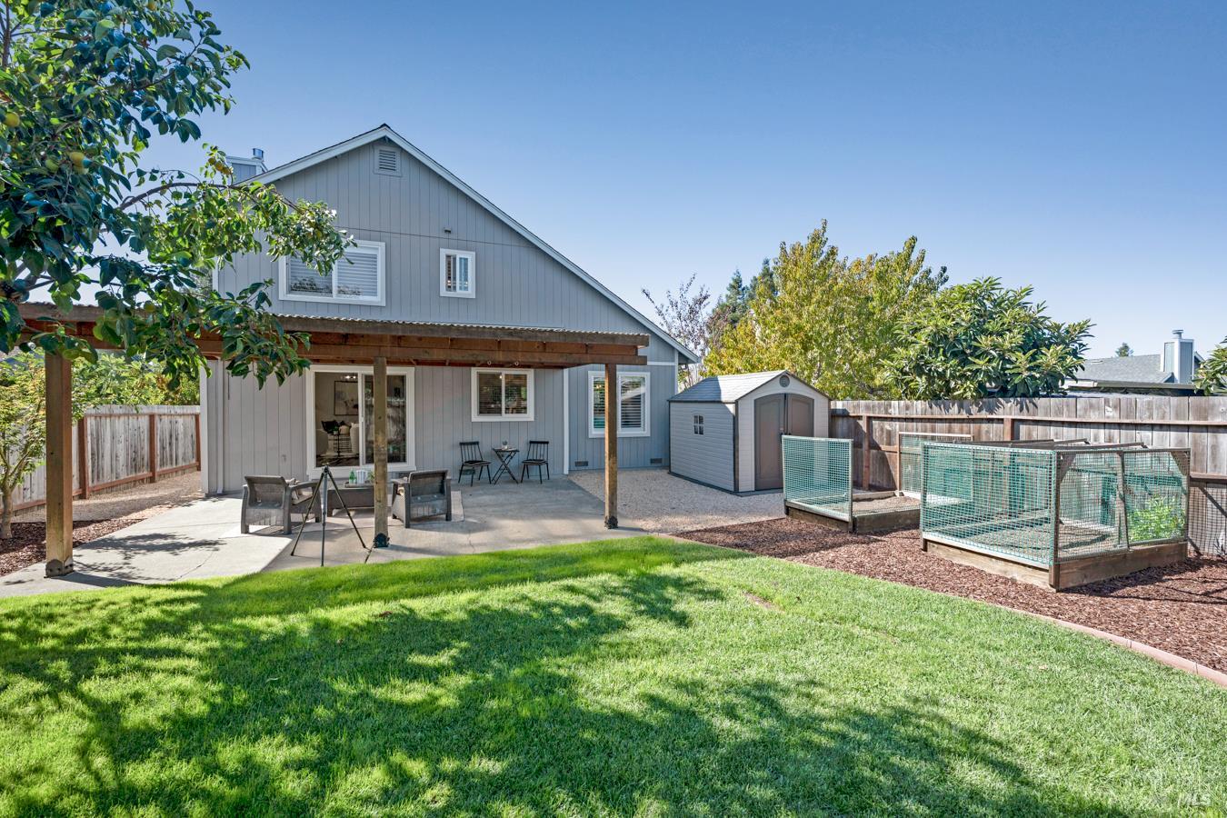 1136 Navarro Street Santa Rosa CA 95401