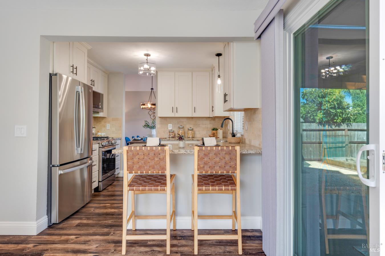 1136 Navarro Street Santa Rosa CA 95401