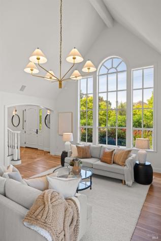 82 Mcnear Drive San Rafael CA 94901
