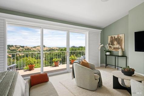 82 Mcnear Drive San Rafael CA 94901