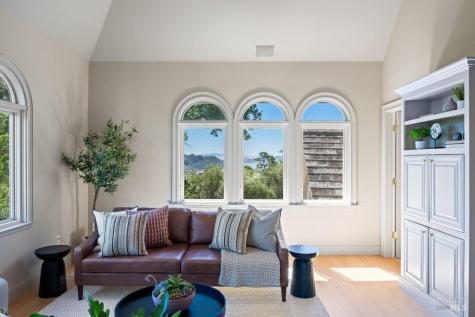 82 Mcnear Drive San Rafael CA 94901