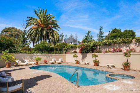 82 Mcnear Drive San Rafael CA 94901