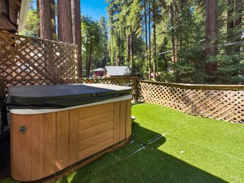 15190 Willow Road Guerneville CA 95446