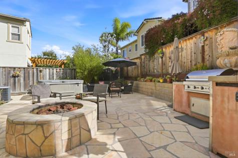 26 Waterbury Lane Novato CA 94949
