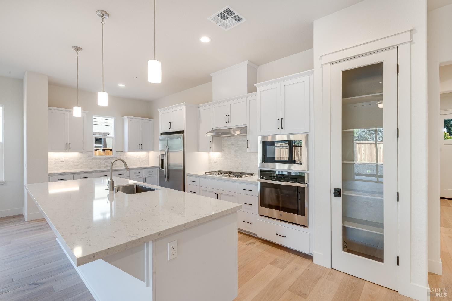 3441 Ruston Lane Napa CA 94558