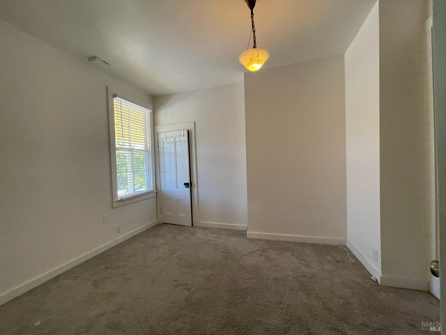 284 S 4th Street Rio Vista CA 94571