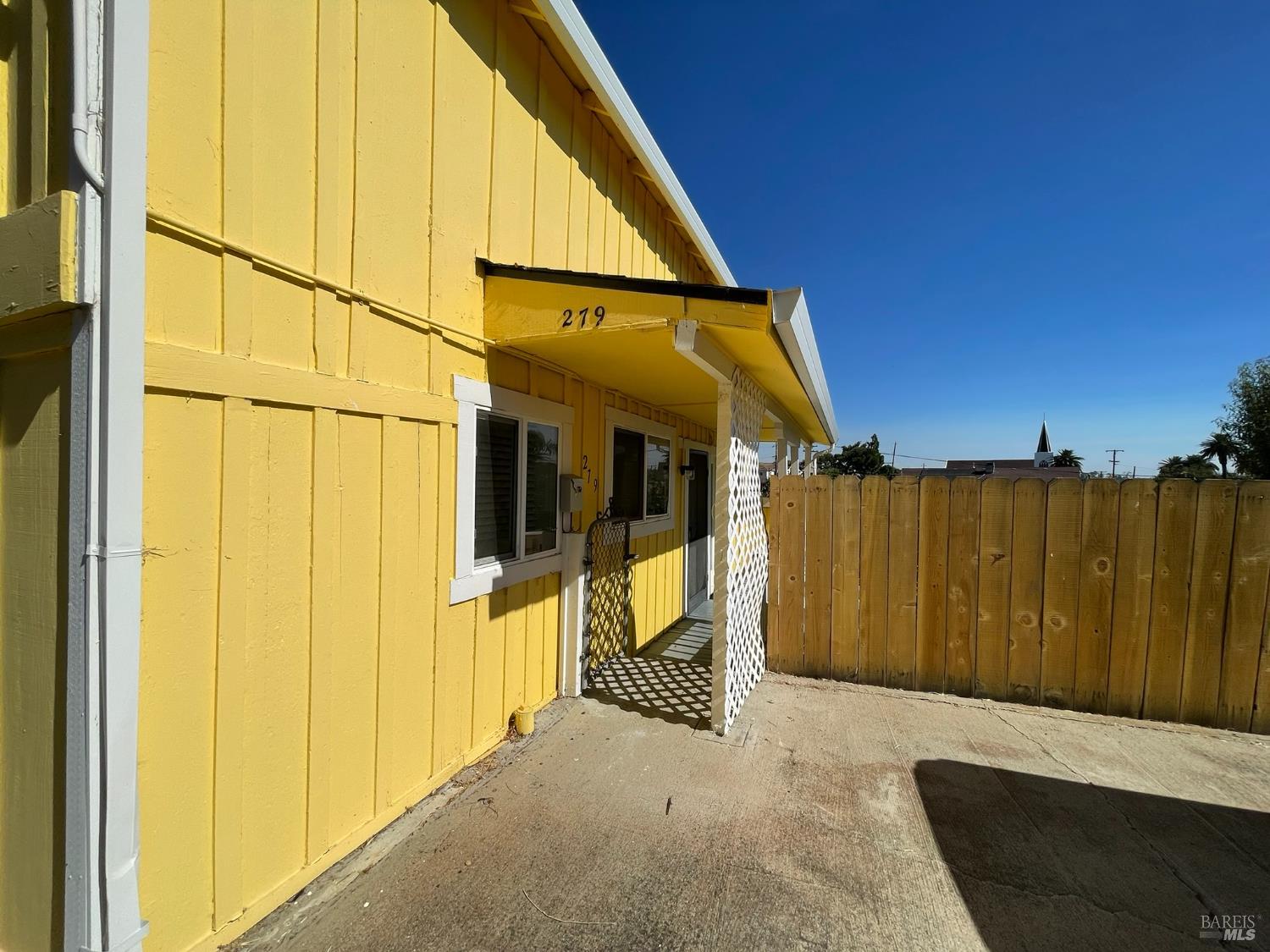 284 S 4th Street Rio Vista CA 94571