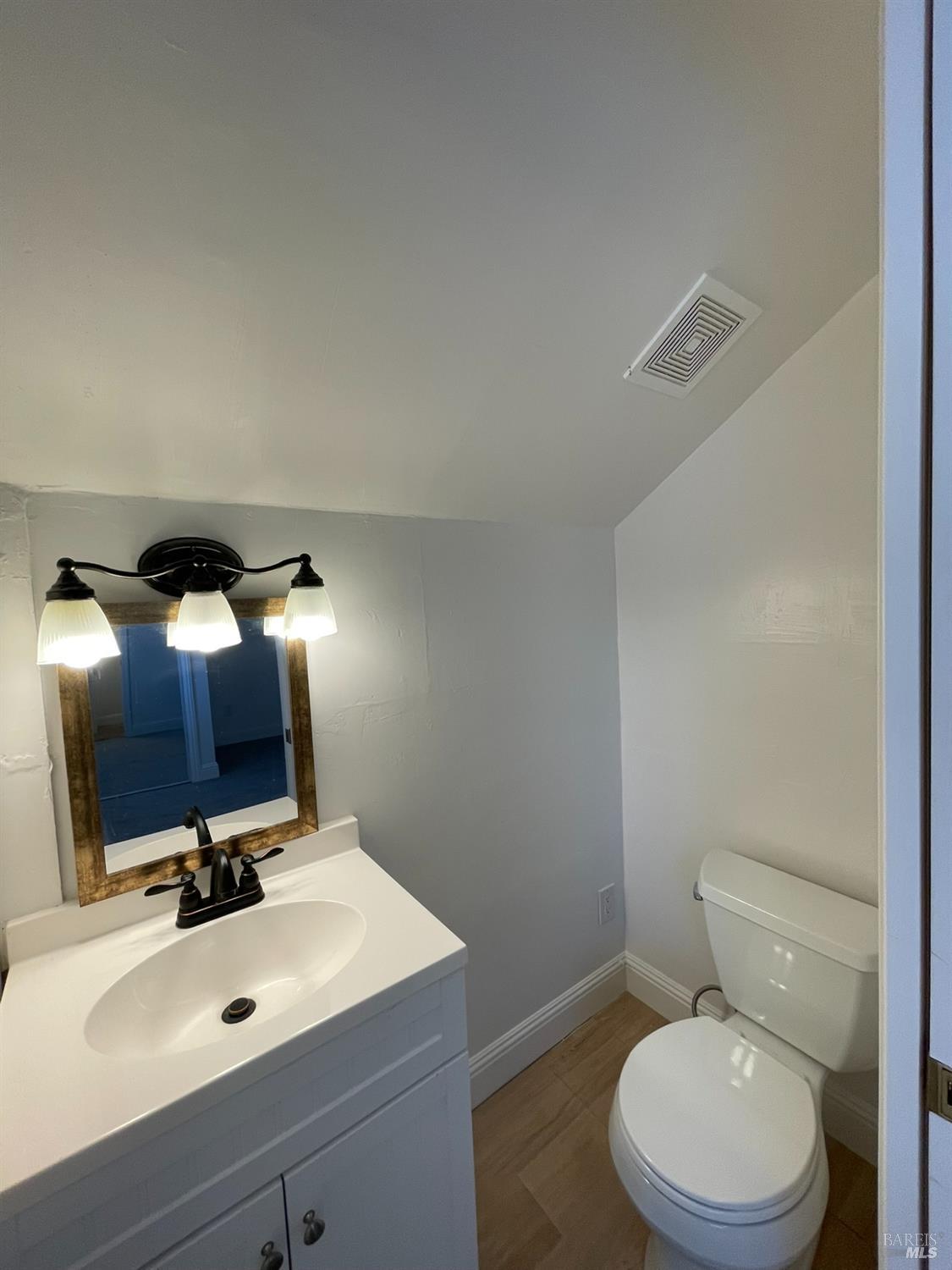 284 S 4th Street Rio Vista CA 94571