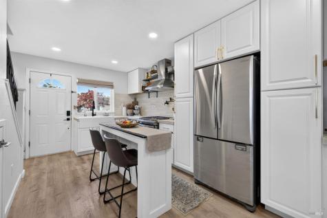 2450 Tolar Avenue Santa Rosa CA 95403