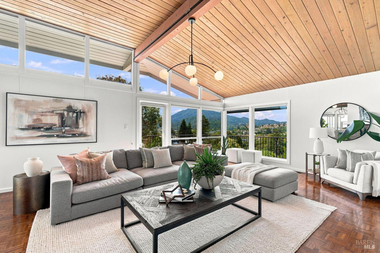 64 Via La Cumbre Greenbrae CA 94904