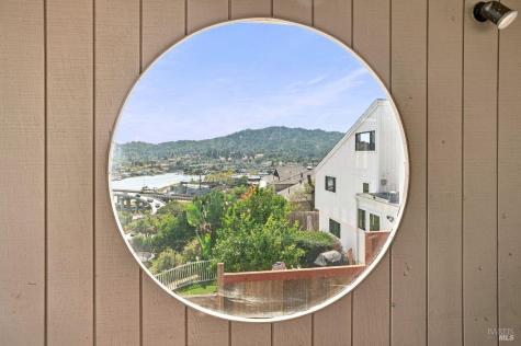 64 Via La Cumbre Greenbrae CA 94904