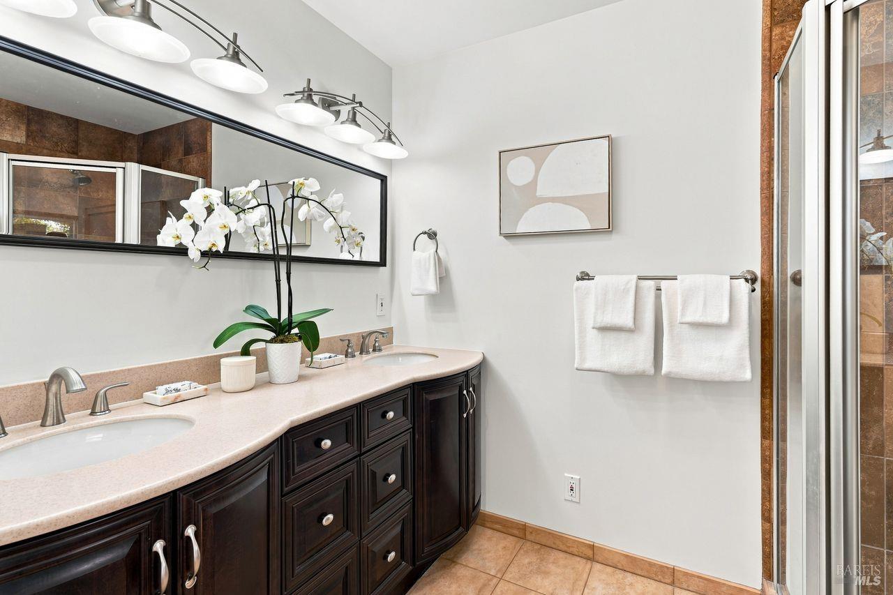 64 Via La Cumbre Greenbrae CA 94904