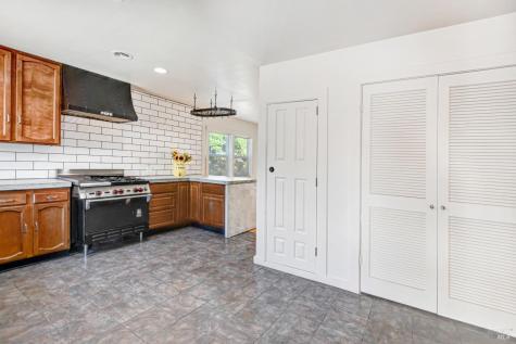 866 Yuba Drive Santa Rosa CA 95407