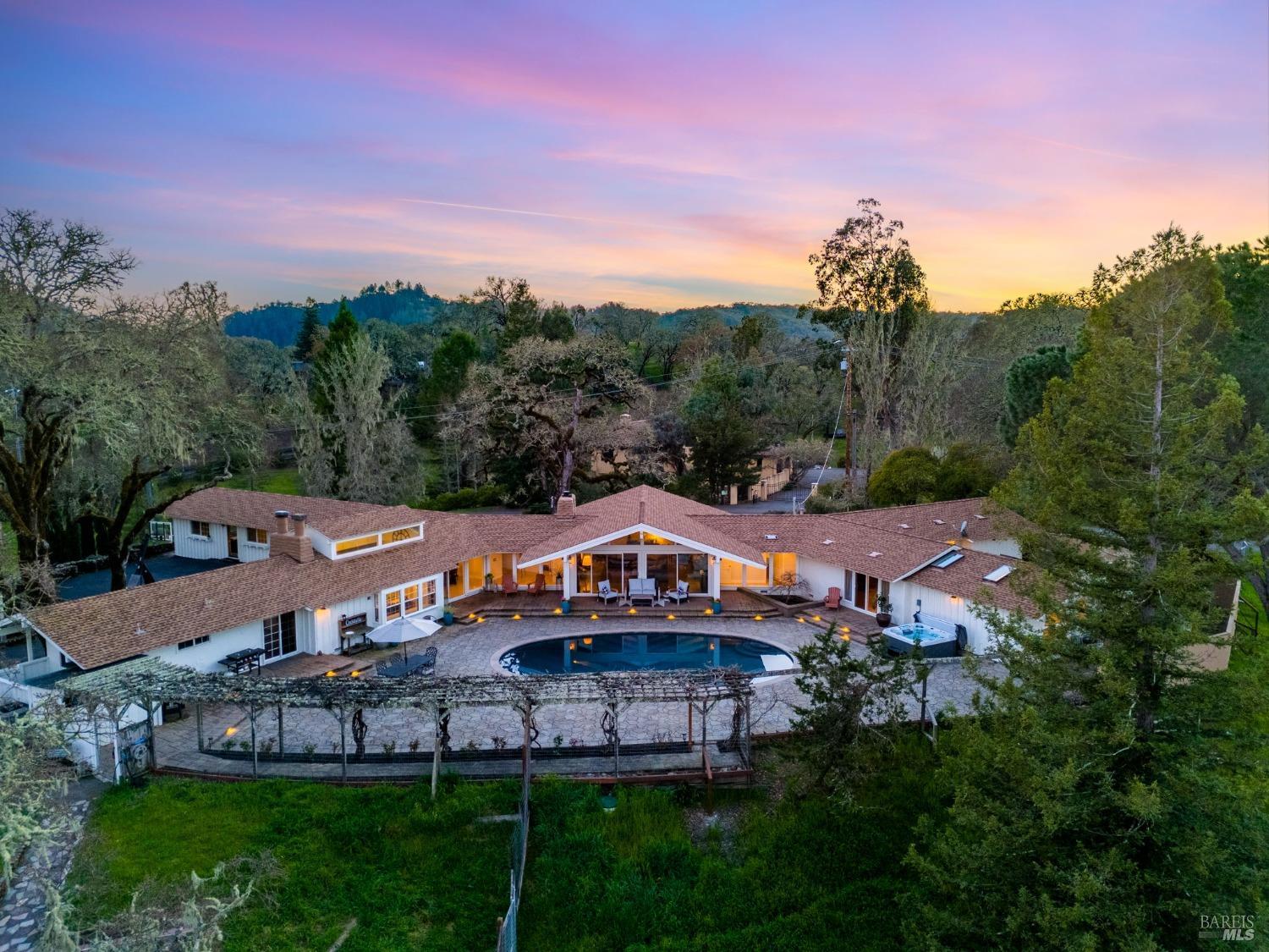 10104 Loch Haven Drive Santa Rosa CA 95404