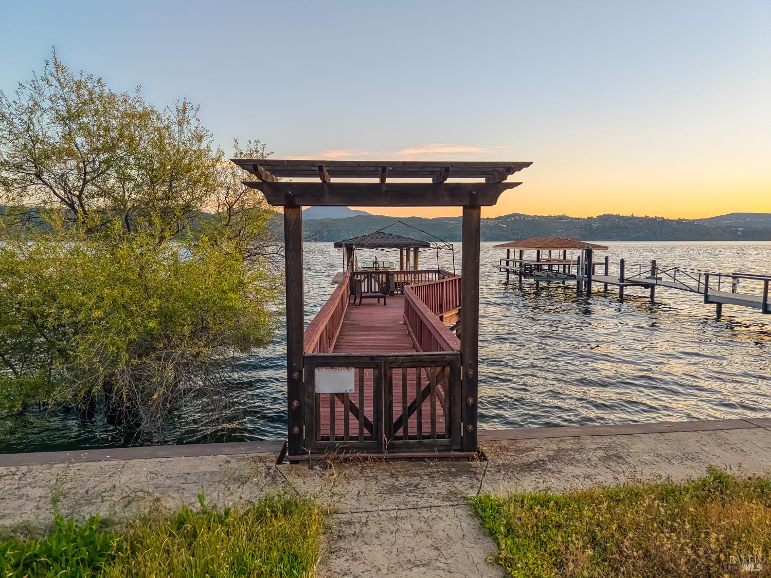12620 Lakeshore Drive Clearlake CA 95422