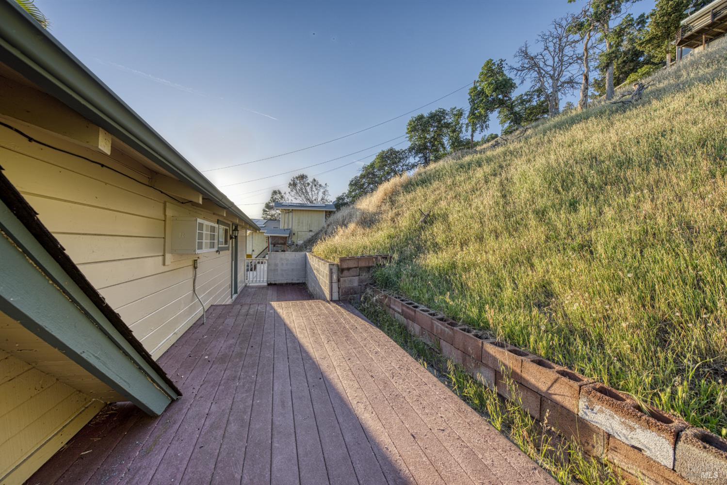 12620 Lakeshore Drive Clearlake CA 95422