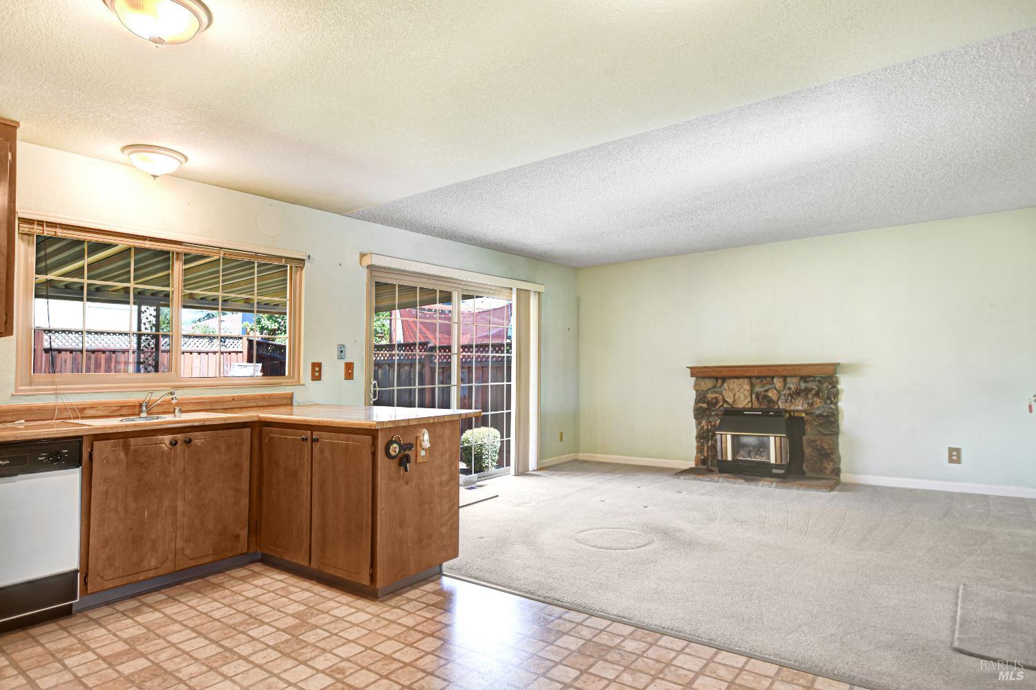 4405 Glacier Court Rohnert Park CA 94928