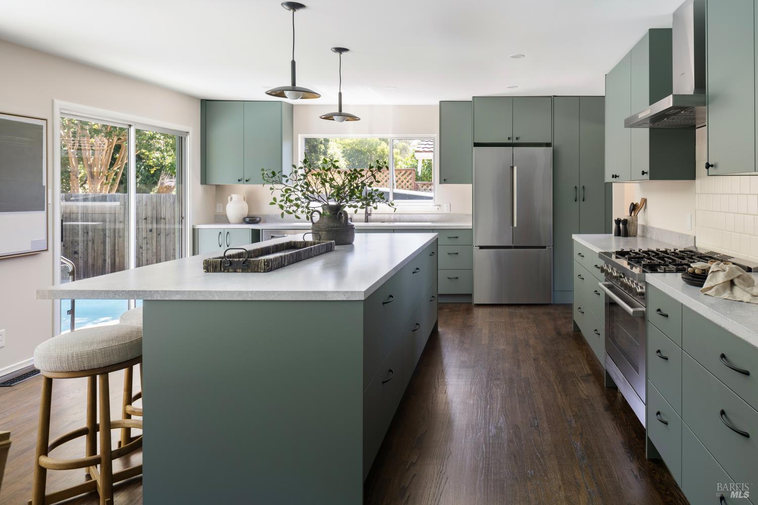 432 Calle De La Mesa Novato CA 94949