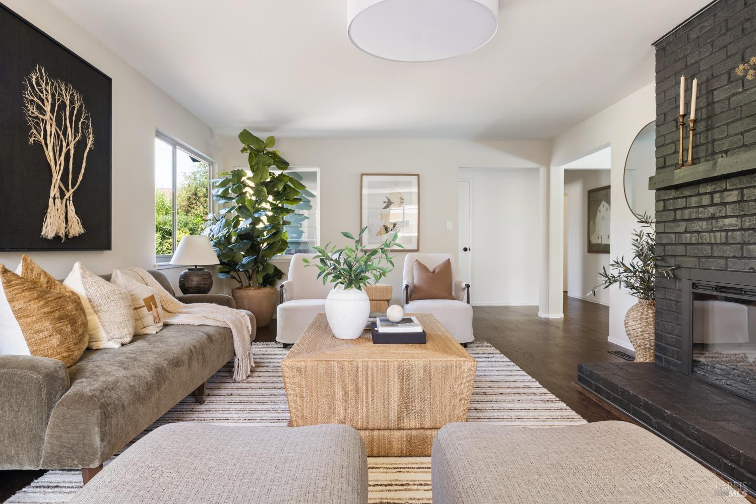 432 Calle De La Mesa Novato CA 94949
