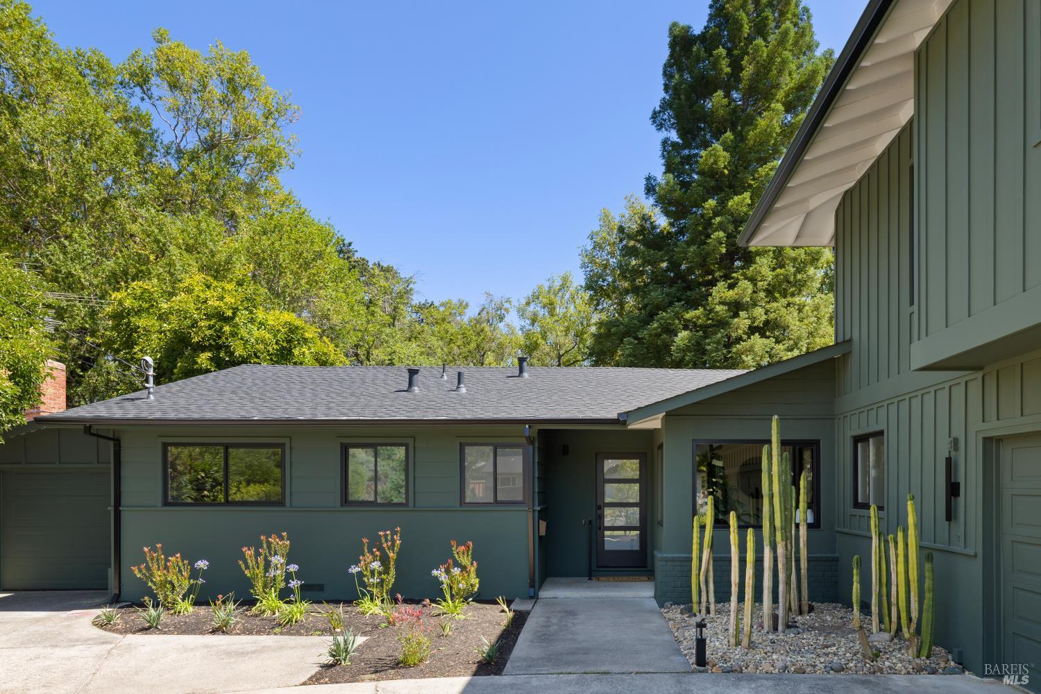 432 Calle De La Mesa Novato CA 94949