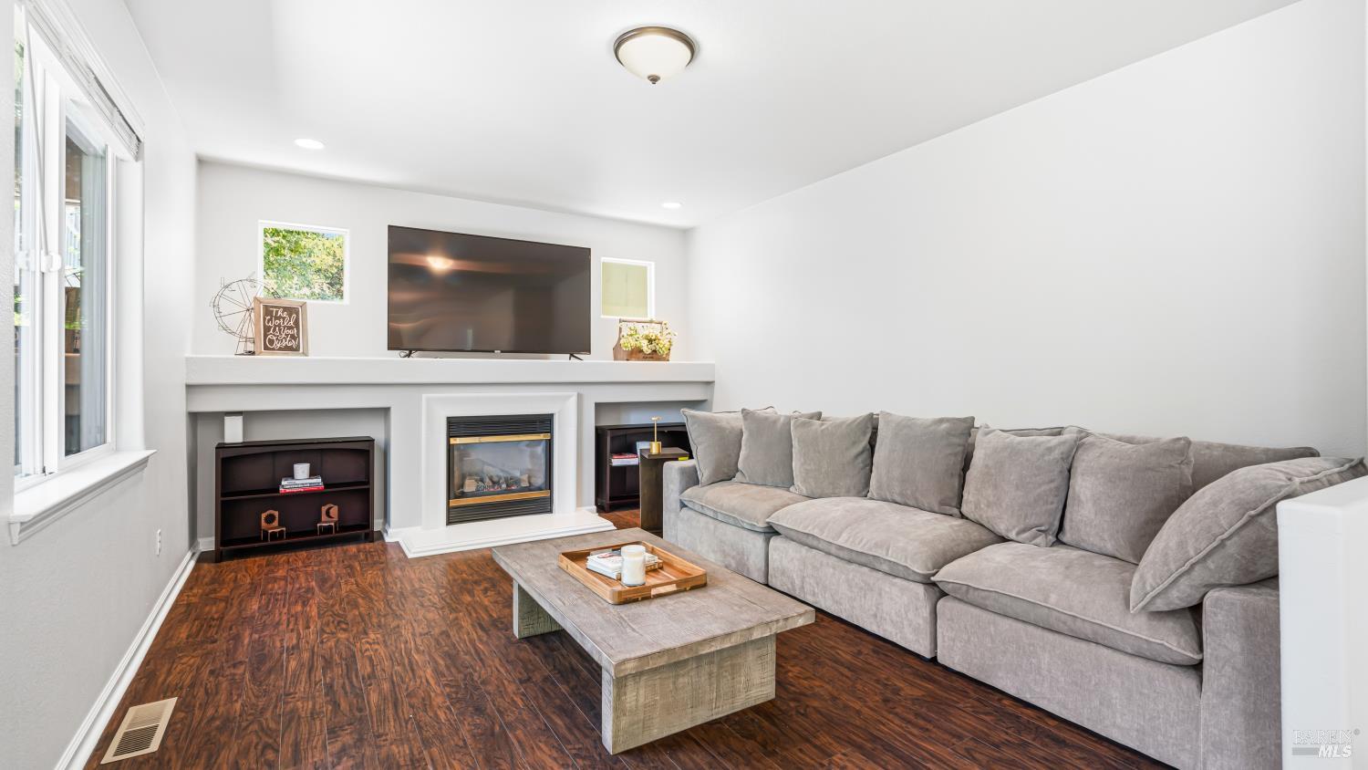 7970 Soll Court Sebastopol CA 95472