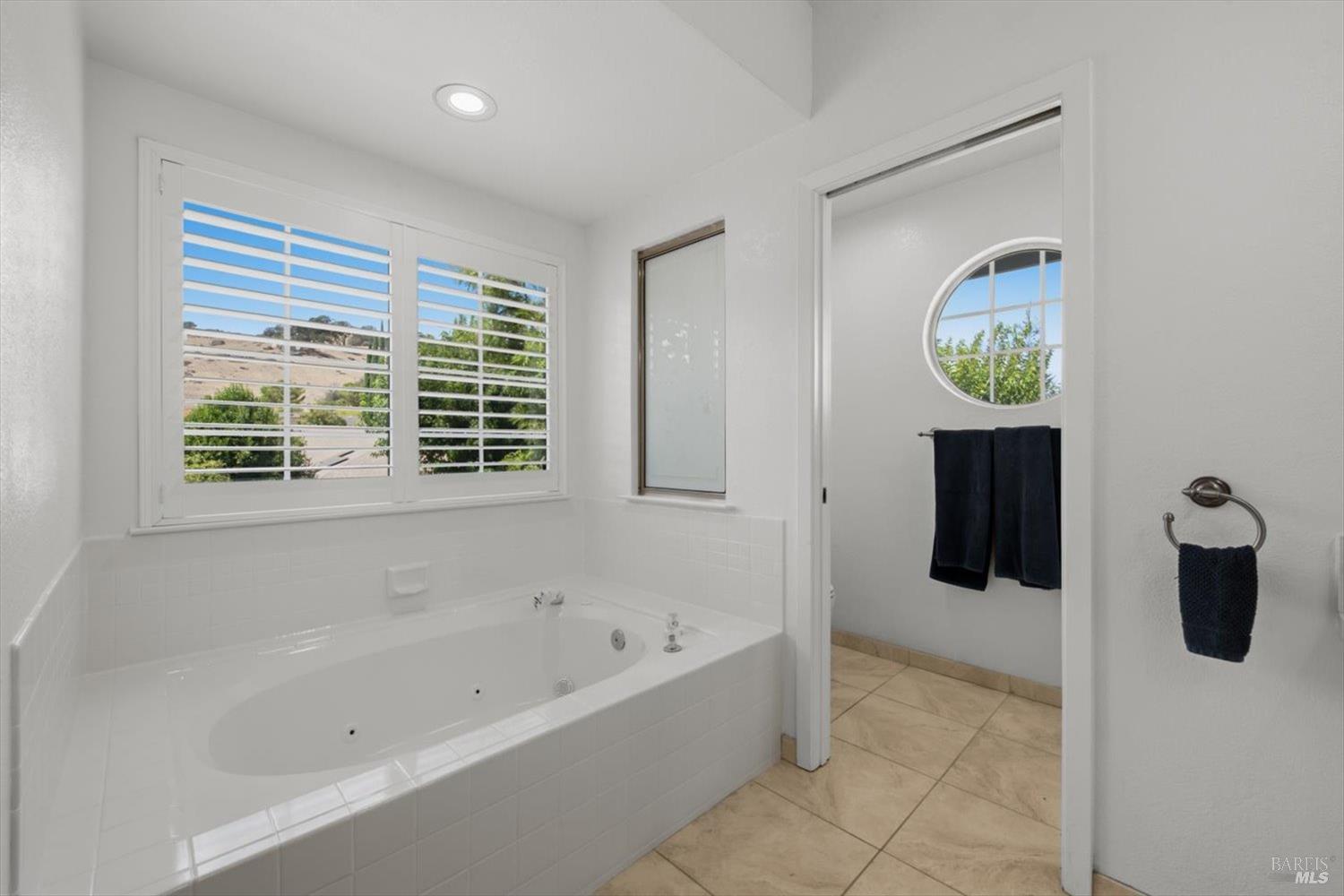231 Alder Crest Way Vacaville CA 95688