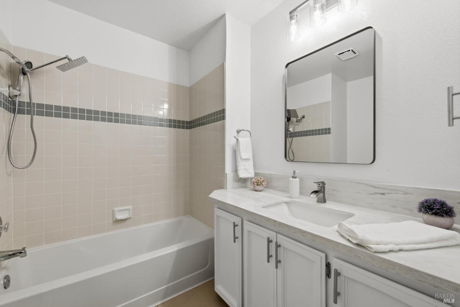231 Alder Crest Way Vacaville CA 95688