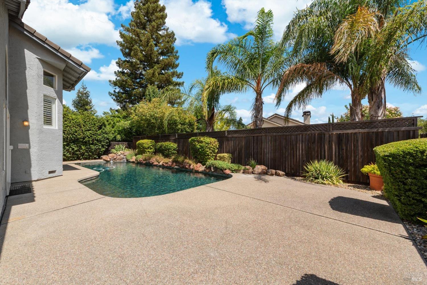 231 Alder Crest Way Vacaville CA 95688