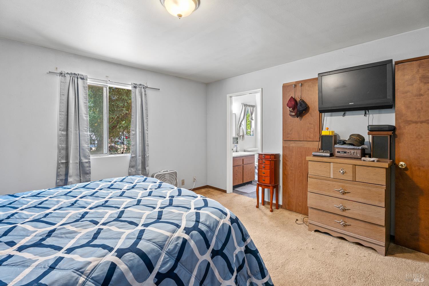 1960 Branscomb Road Laytonville CA 95454