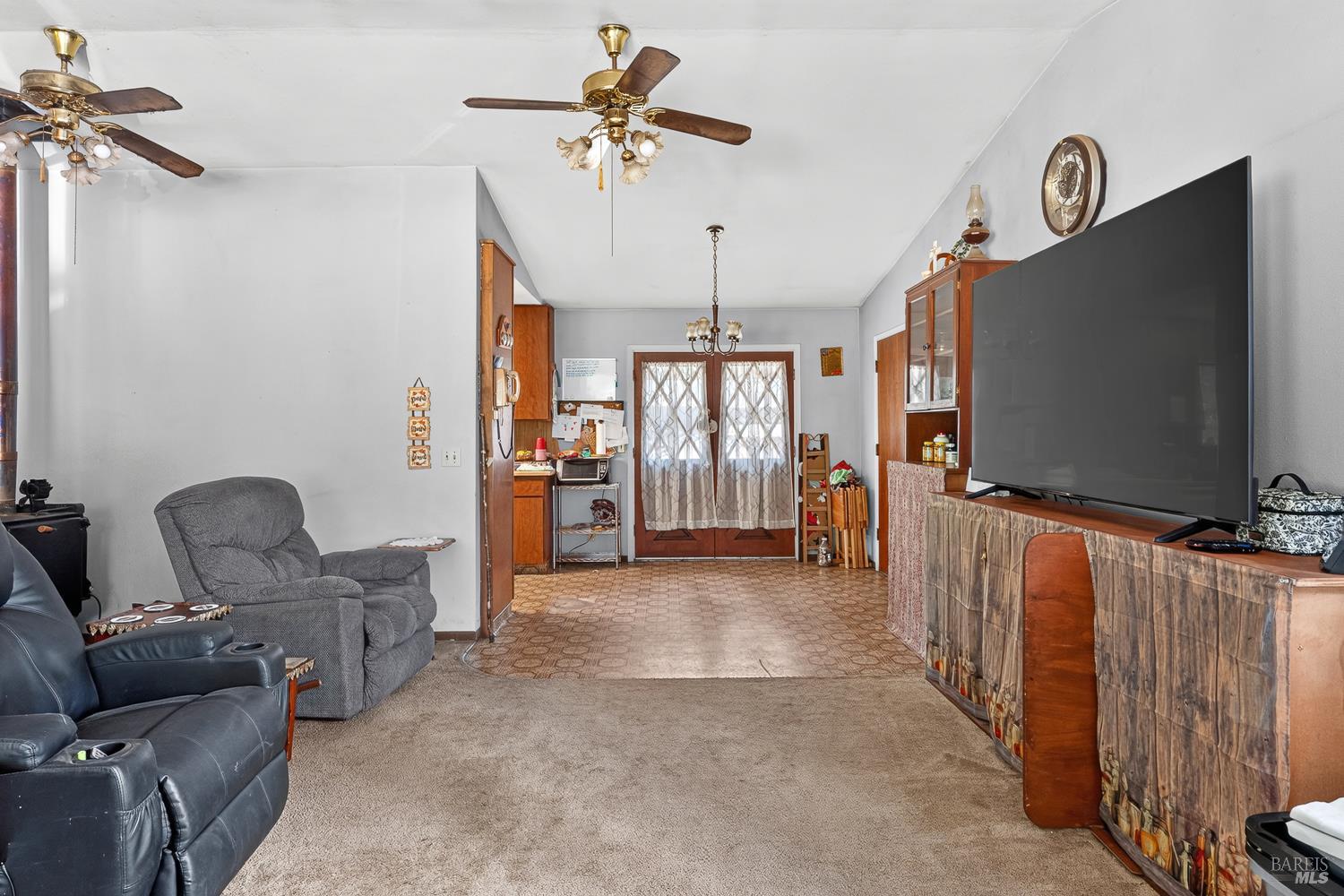 1960 Branscomb Road Laytonville CA 95454