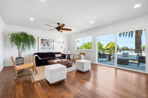 61 Bahama Reef Novato CA 94949
