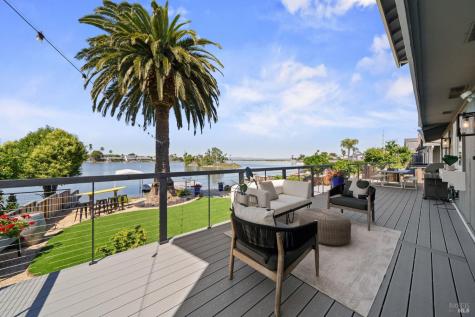 61 Bahama Reef Novato CA 94949