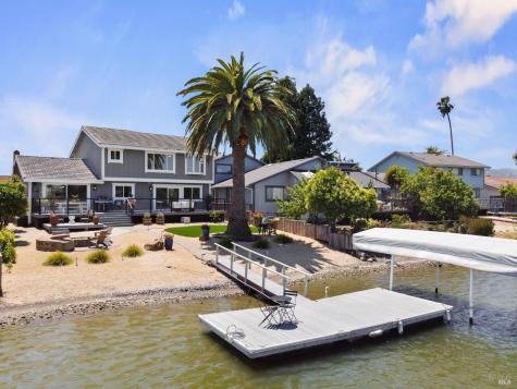61 Bahama Reef Novato CA 94949