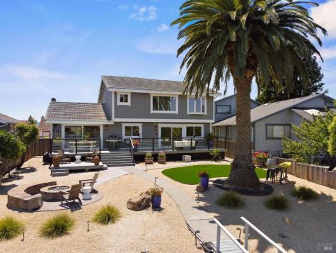 61 Bahama Reef Novato CA 94949