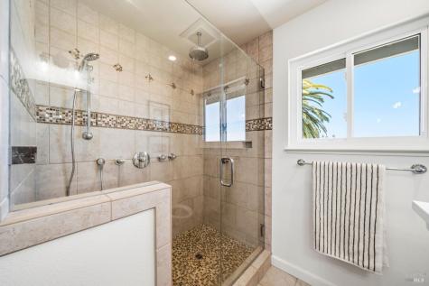 61 Bahama Reef Novato CA 94949