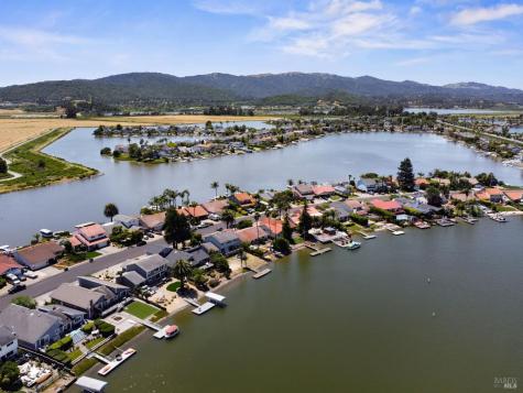 61 Bahama Reef Novato CA 94949