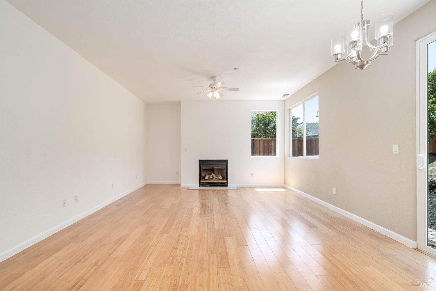 1715 Spur Ridge Lane Healdsburg CA 95448