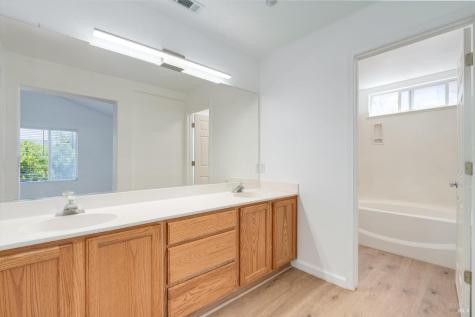 1715 Spur Ridge Lane Healdsburg CA 95448