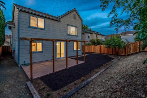 1715 Spur Ridge Lane Healdsburg CA 95448