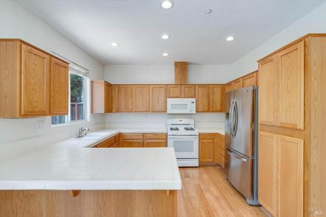 1715 Spur Ridge Lane Healdsburg CA 95448
