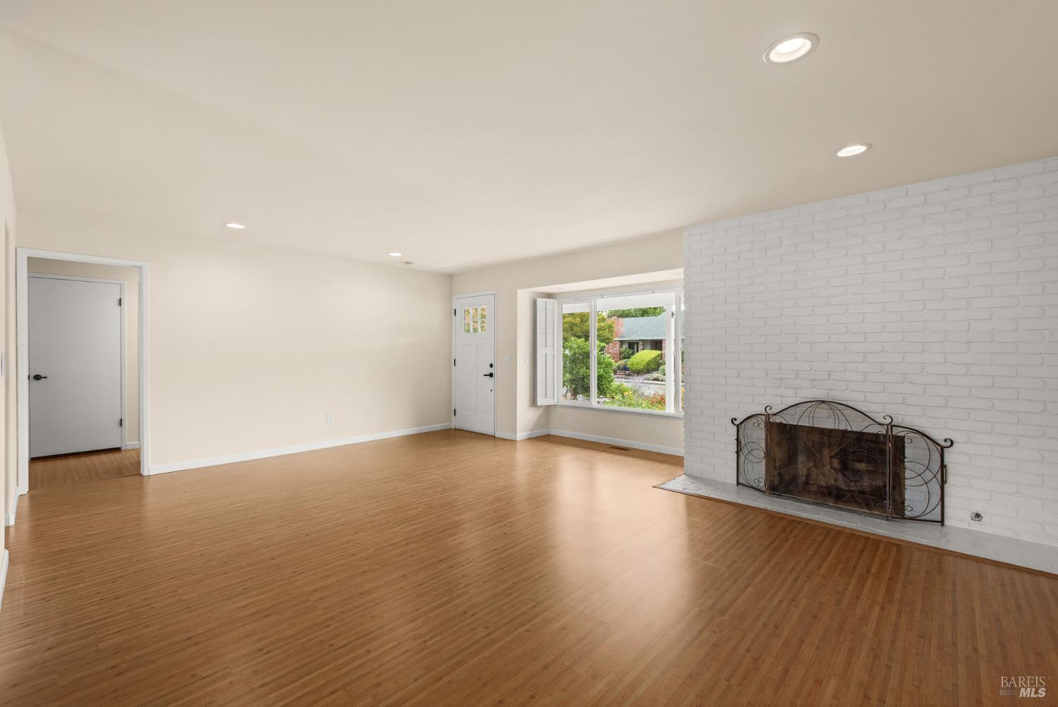 304 Mockingbird Circle Santa Rosa CA 95409