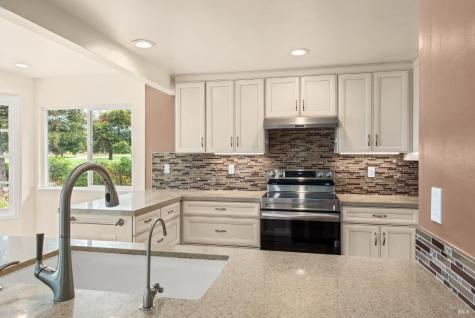 304 Mockingbird Circle Santa Rosa CA 95409