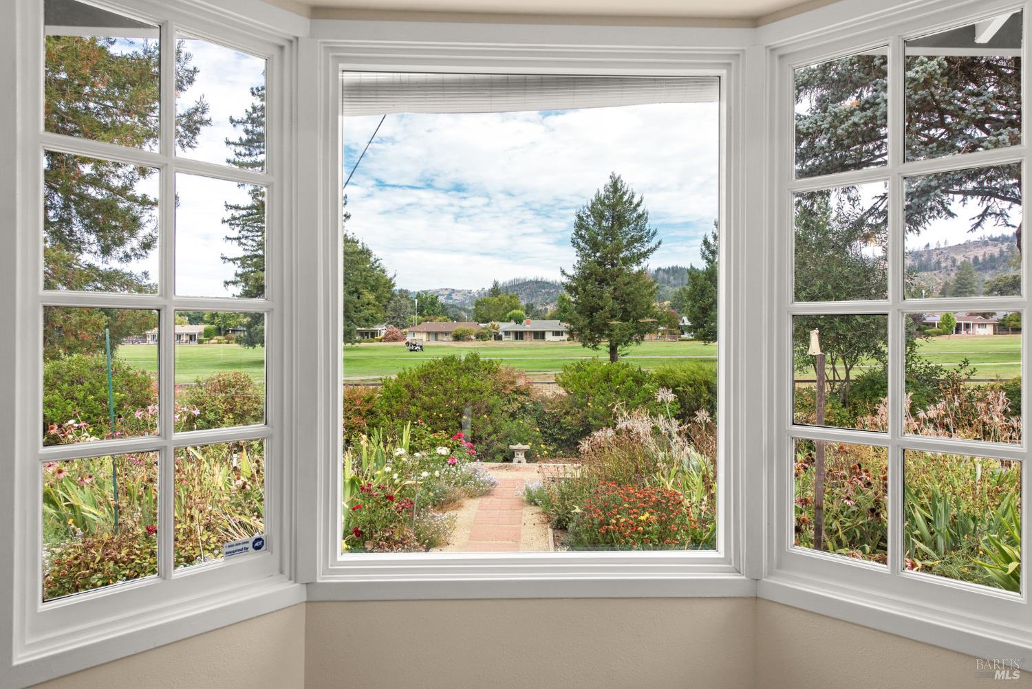 304 Mockingbird Circle Santa Rosa CA 95409