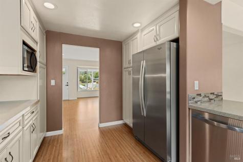 304 Mockingbird Circle Santa Rosa CA 95409