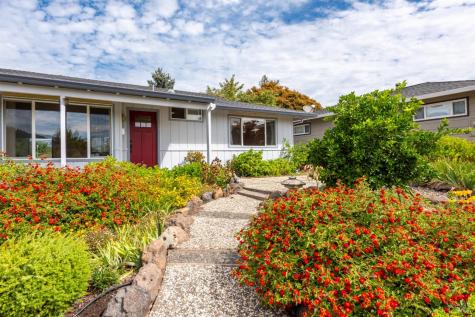 304 Mockingbird Circle Santa Rosa CA 95409