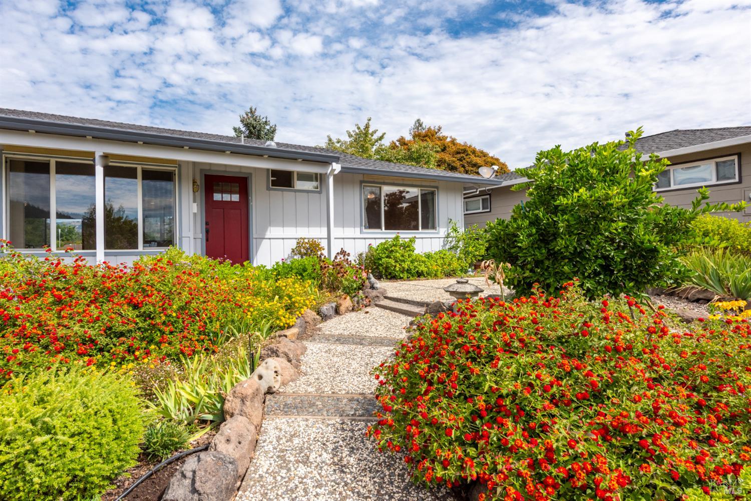 304 Mockingbird Circle Santa Rosa CA 95409