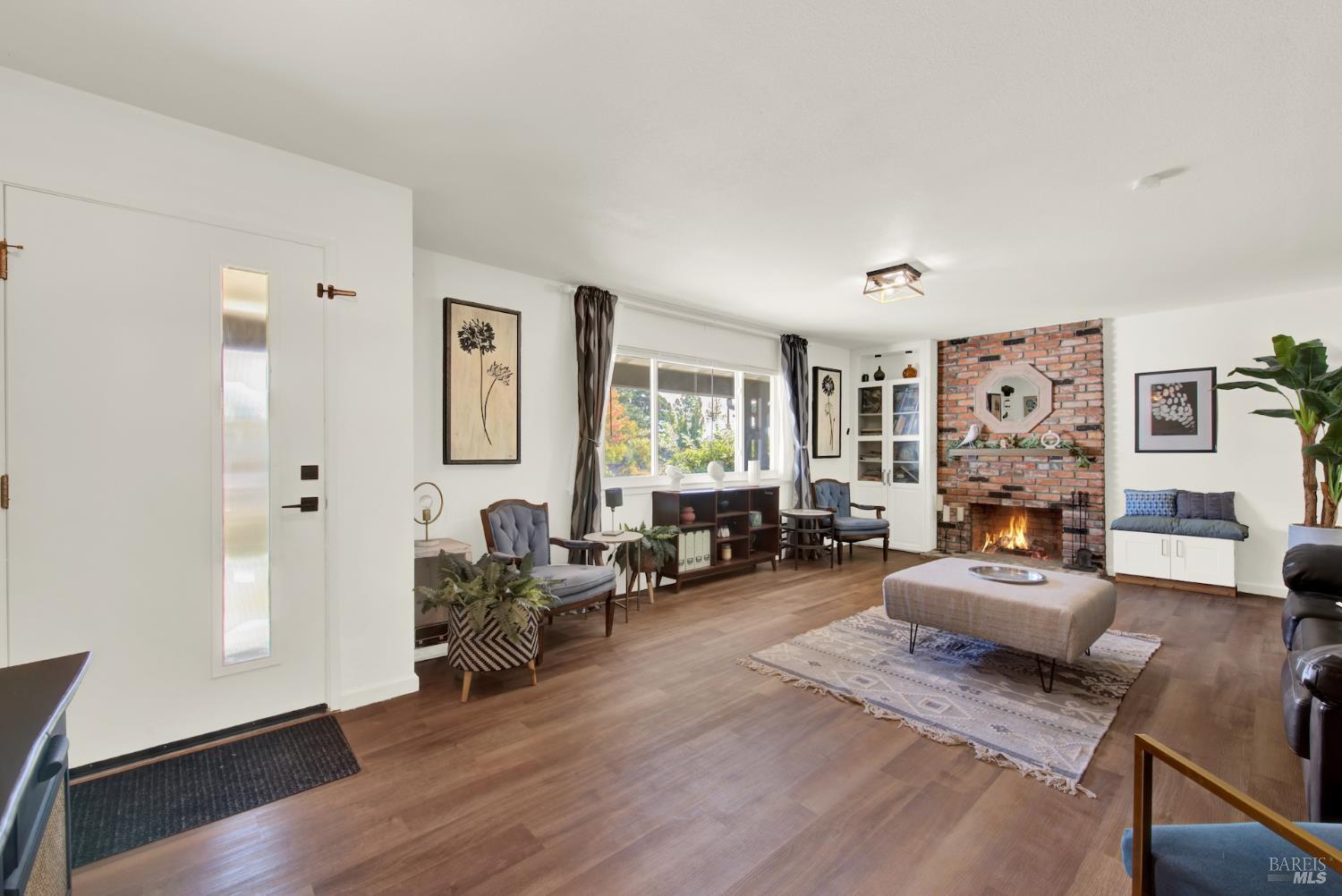 221 Parkview Terrace Vallejo CA 94589