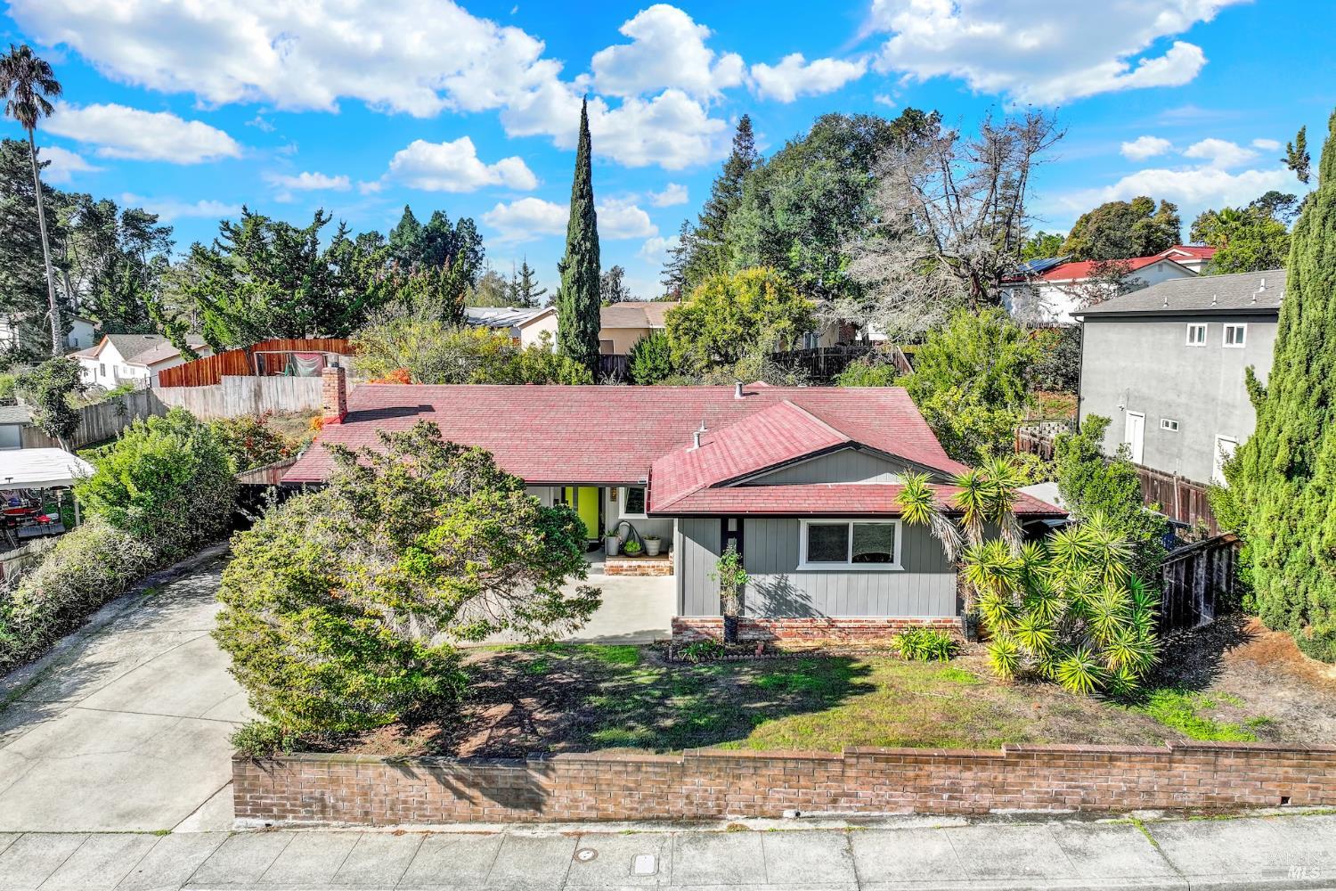 221 Parkview Terrace Vallejo CA 94589