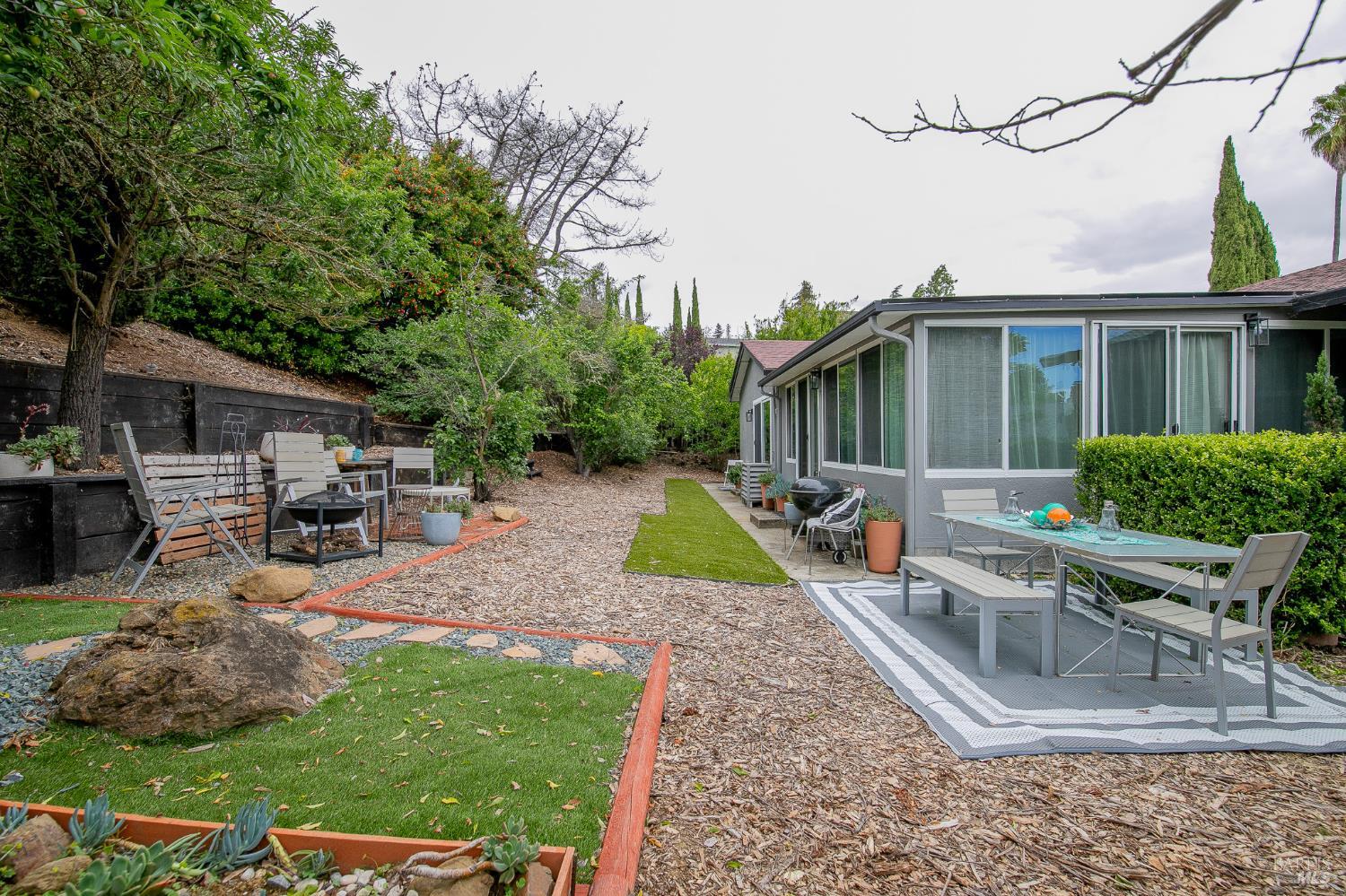 221 Parkview Terrace Vallejo CA 94589
